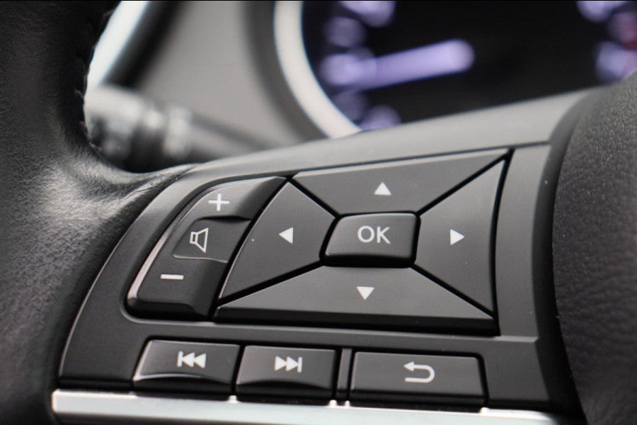 Nissan QASHQAI 1.2 N-Connecta Pano/dak Rondomzicht/Camera Navigatie