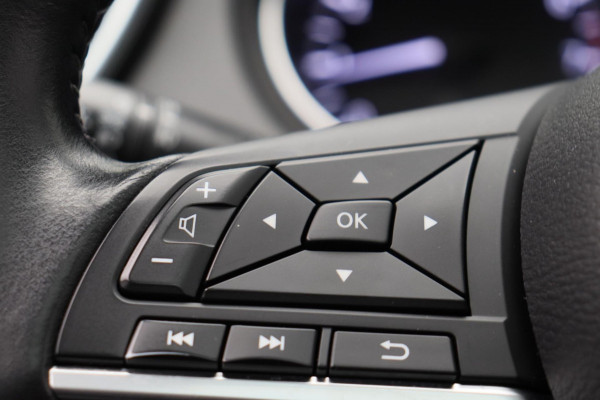 Nissan QASHQAI 1.2 N-Connecta Pano/dak Rondomzicht/Camera Navigatie