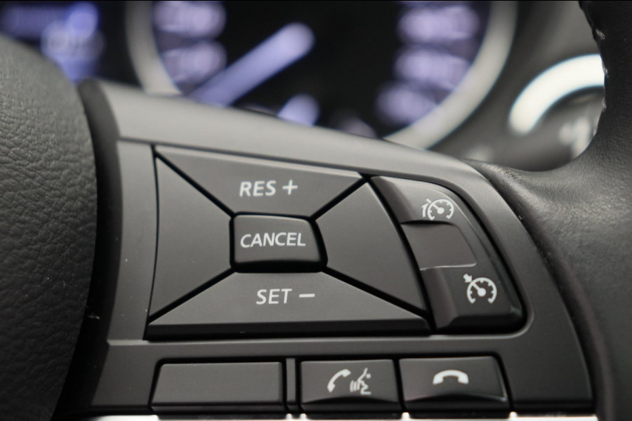 Nissan QASHQAI 1.2 N-Connecta Pano/dak Rondomzicht/Camera Navigatie