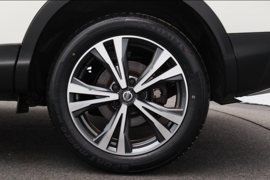 Nissan QASHQAI 1.2 N-Connecta Pano/dak Rondomzicht/Camera Navigatie