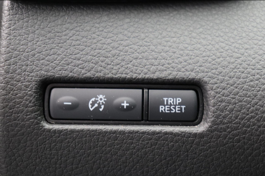 Nissan QASHQAI 1.2 N-Connecta Pano/dak Rondomzicht/Camera Navigatie