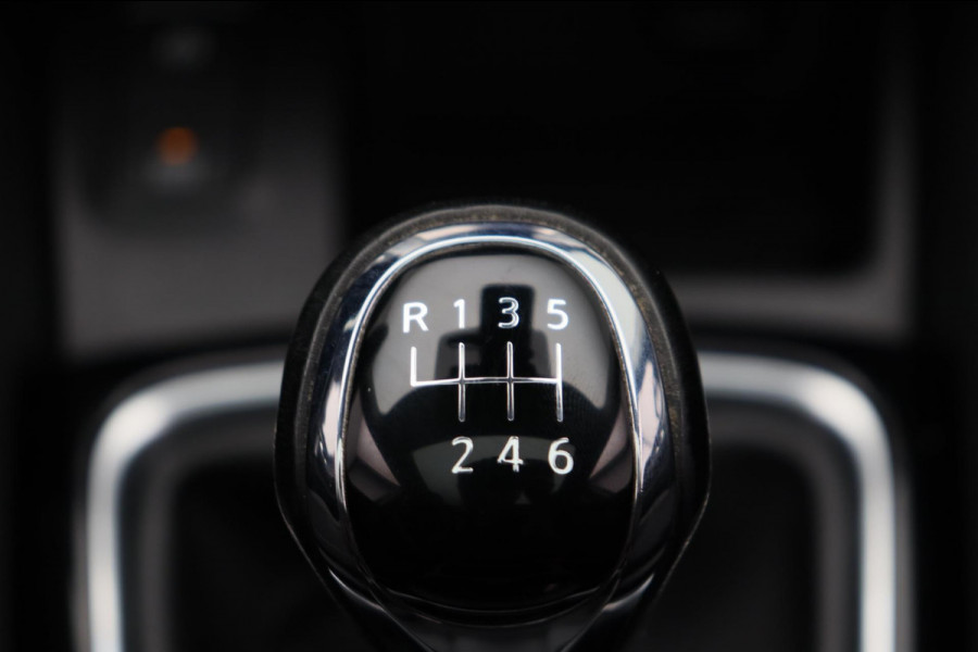 Nissan QASHQAI 1.2 N-Connecta Pano/dak Rondomzicht/Camera Navigatie