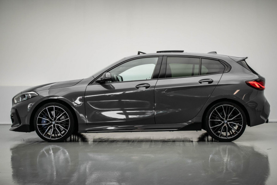 BMW 1-serie 120d xDrive High Executive Edition |Pano|Kuipstoel|HUD|Virtual|H&K|
