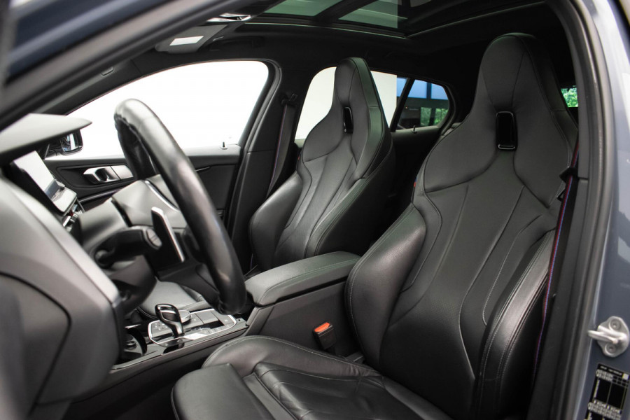 BMW 1-serie 120d xDrive High Executive Edition |Pano|Kuipstoel|HUD|Virtual|H&K|