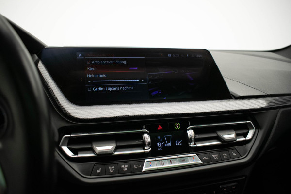 BMW 1-serie 120d xDrive High Executive Edition |Pano|Kuipstoel|HUD|Virtual|H&K|
