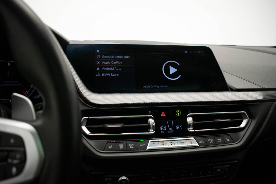 BMW 1-serie 120d xDrive High Executive Edition |Pano|Kuipstoel|HUD|Virtual|H&K|