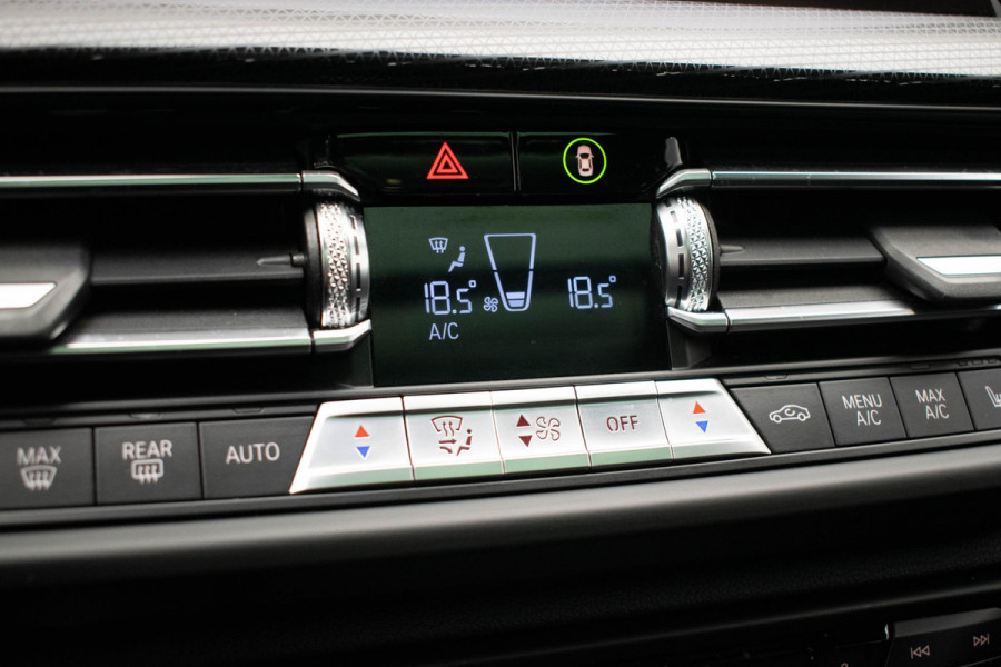 BMW 1-serie 120d xDrive High Executive Edition |Pano|Kuipstoel|HUD|Virtual|H&K|