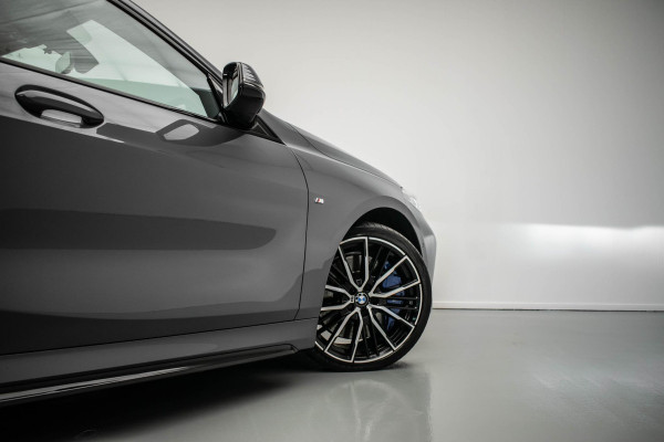 BMW 1-serie 120d xDrive High Executive Edition |Pano|Kuipstoel|HUD|Virtual|H&K|