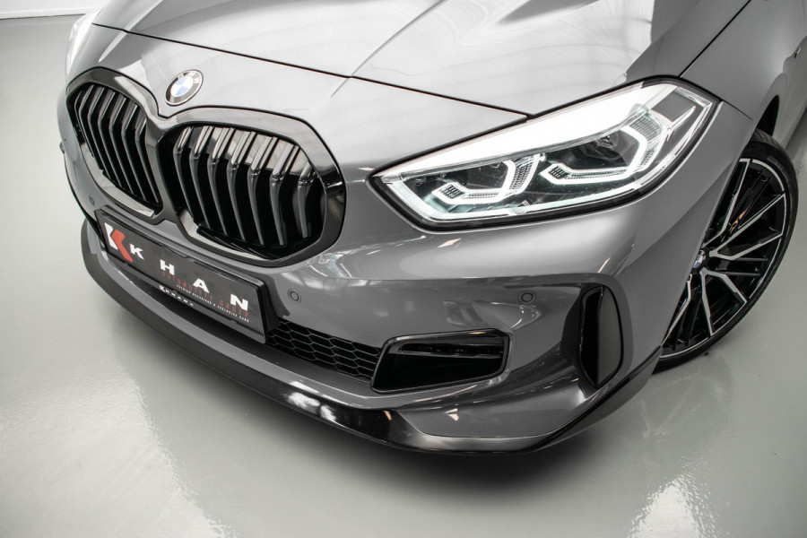 BMW 1-serie 120d xDrive High Executive Edition |Pano|Kuipstoel|HUD|Virtual|H&K|