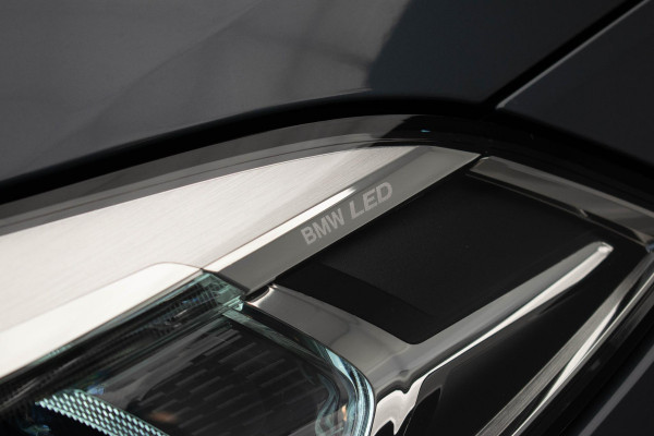 BMW 1-serie 120d xDrive High Executive Edition |Pano|Kuipstoel|HUD|Virtual|H&K|