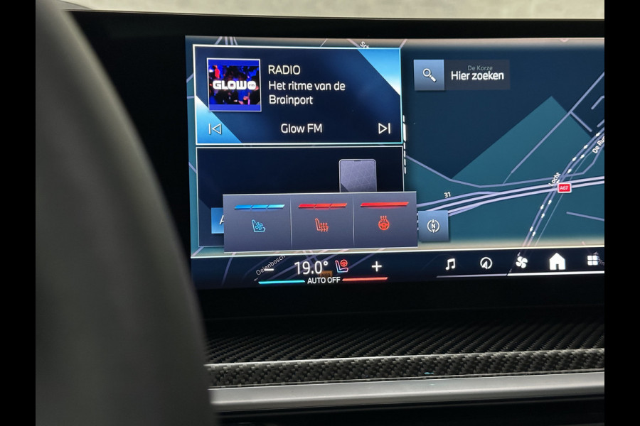BMW X5 50e M-Sport Pro | 360 Camera | ACC | Carbon | Softclose | Head-Up | Stoelventilatie | Iconic-Glow | Harman-Kardon | Stuur, Stoelverwarming V+A | 4-Zone Clima | Keyless-Entry | Trekhaak | Ambient-Air | Indiv. Leder | Beker Koeling/Verwarmd | M-Gordels | 22'' | Iso-Glas |