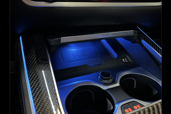 BMW X5 50e M-Sport Pro | 360 Camera | ACC | Carbon | Softclose | Head-Up | Stoelventilatie | Iconic-Glow | Harman-Kardon | Stuur, Stoelverwarming V+A | 4-Zone Clima | Keyless-Entry | Trekhaak | Ambient-Air | Indiv. Leder | Beker Koeling/Verwarmd | M-Gordels | 22'' | Iso-Glas |