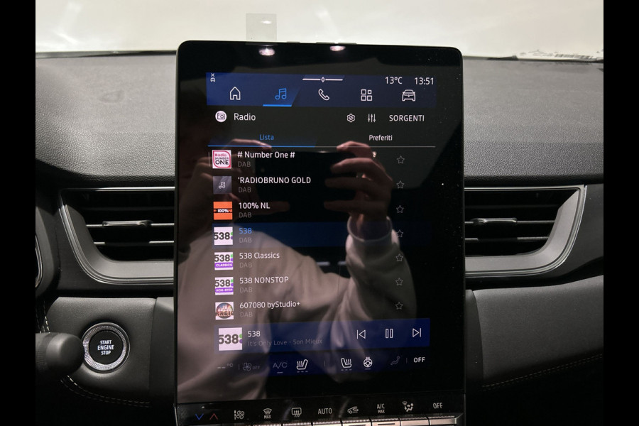 Renault Symbioz 1.6 E-Tech full hybrid 145 iconic | Stuurverwarming | LED lampen | Adaptive cruise control