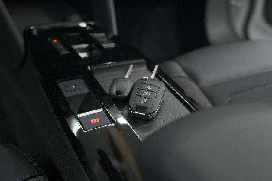 Citroën Ë-C4 Feel Pack 50 kWh | Camera | Apple Carplay | Parkeersensoren