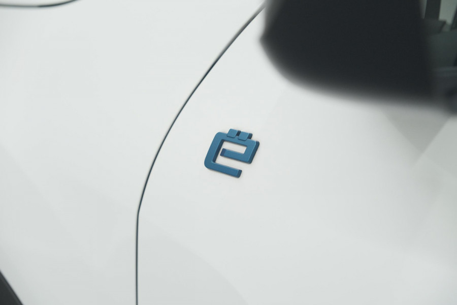 Citroën Ë-C4 Feel Pack 50 kWh | Camera | Apple Carplay | Parkeersensoren