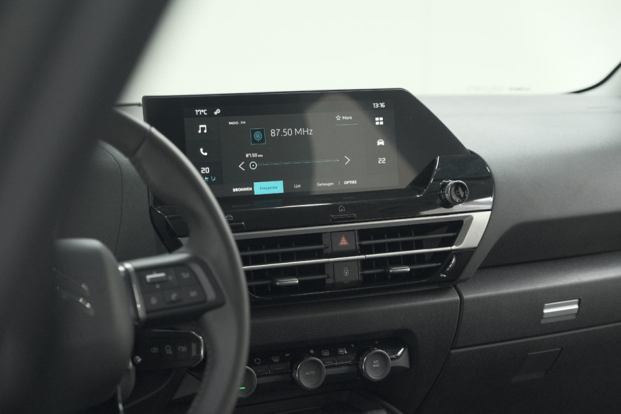 Citroën Ë-C4 Feel Pack 50 kWh | Camera | Apple Carplay | Parkeersensoren