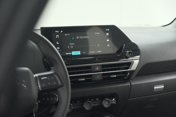 Citroën Ë-C4 Feel Pack 50 kWh | Camera | Apple Carplay | Parkeersensoren