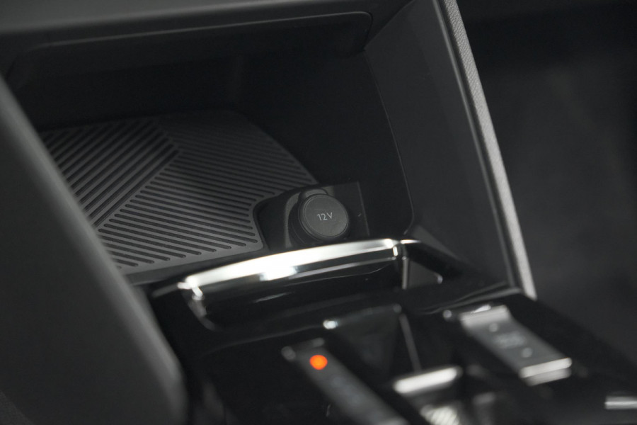 Citroën Ë-C4 Feel Pack 50 kWh | Camera | Apple Carplay | Parkeersensoren