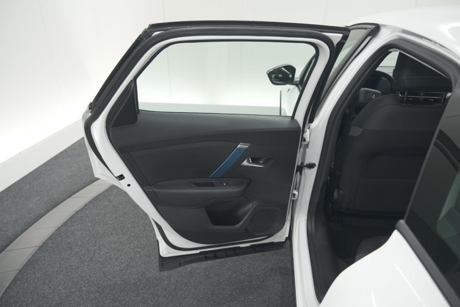 Citroën Ë-C4 Feel Pack 50 kWh | Camera | Apple Carplay | Parkeersensoren
