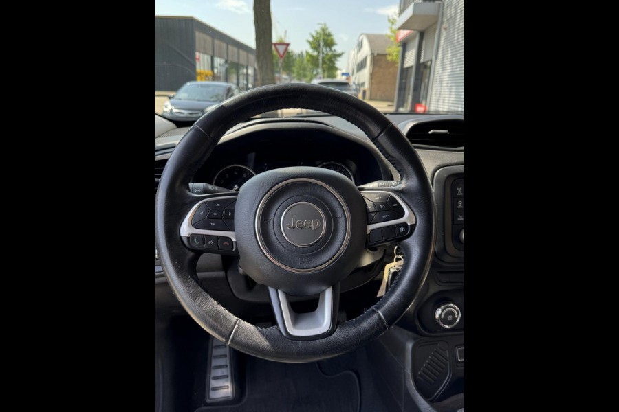 Jeep Renegade 1.6E-Torq EVO Longitude FWD Navigatie / Apple CarPlay I Airco I PDC I UConnect I Sport velgen I Dealer onderhouden