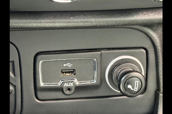 Jeep Renegade 1.6E-Torq EVO Longitude FWD Navigatie / Apple CarPlay I Airco I PDC I UConnect I Sport velgen I Dealer onderhouden