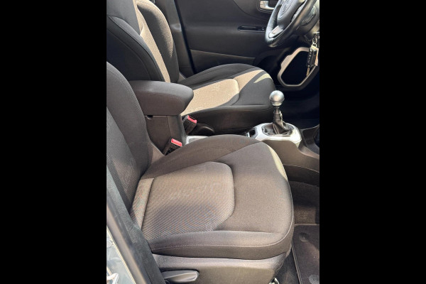 Jeep Renegade 1.6E-Torq EVO Longitude FWD Navigatie / Apple CarPlay I Airco I PDC I UConnect I Sport velgen I Dealer onderhouden