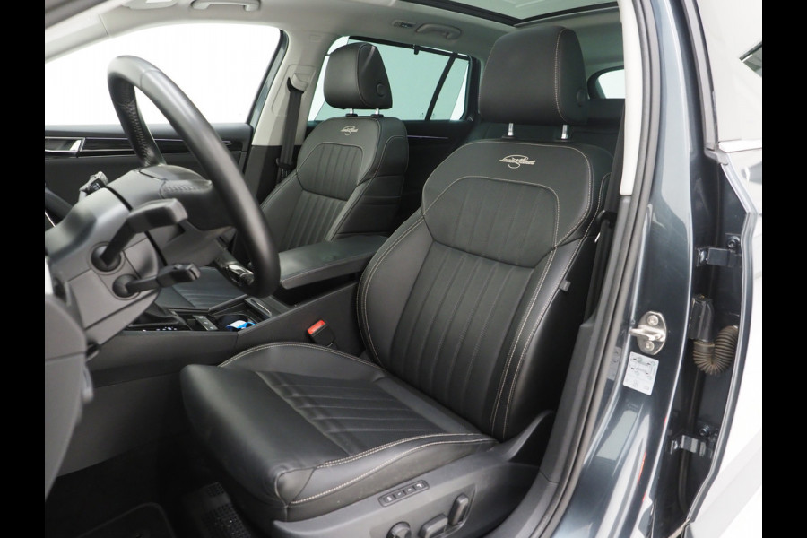 Škoda Superb Combi 1.4 TSI iV Laurin & Klement | Panoramadak | Massage | Canton | Keyless | Adaptive Cruise | Camera