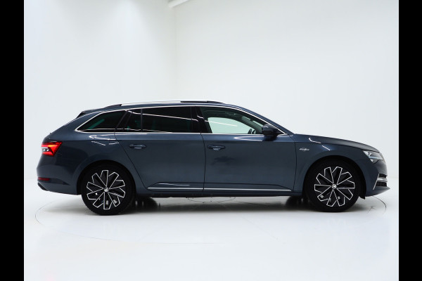 Škoda Superb Combi 1.4 TSI iV Laurin & Klement | Panoramadak | Massage | Canton | Keyless | Adaptive Cruise | Camera