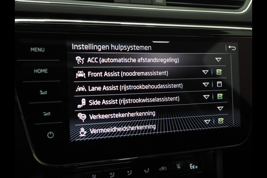 Škoda Superb Combi 1.4 TSI iV Laurin & Klement | Panoramadak | Massage | Canton | Keyless | Adaptive Cruise | Camera