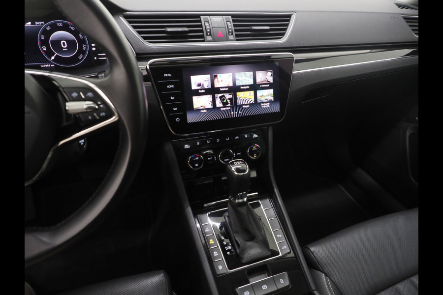 Škoda Superb Combi 1.4 TSI iV Laurin & Klement | Panoramadak | Massage | Canton | Keyless | Adaptive Cruise | Camera