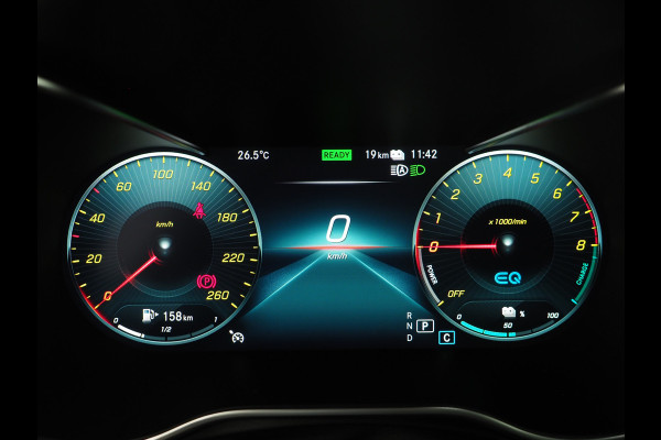 Mercedes-Benz GLC 300e 4MATIC Premium Plus AMG | Panoramadak | Burmester | Keyless | Camera | Virtual | Carplay