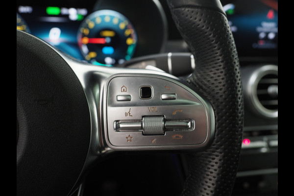 Mercedes-Benz GLC 300e 4MATIC Premium Plus AMG | Panoramadak | Burmester | Keyless | Camera | Virtual | Carplay