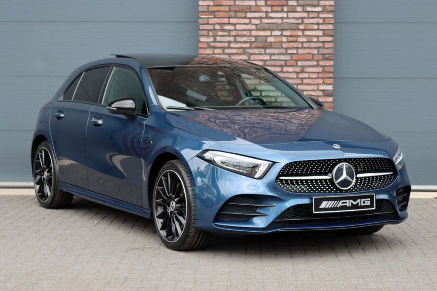 Mercedes-Benz A-Klasse 250 e AMG Line Aut8 | Panoramadak | Memory | Camera | Keyless Go | Multibeam LED | Stoelverwarming | Nightpakket | Advanced Sound System | Zitcomfortpakket |
