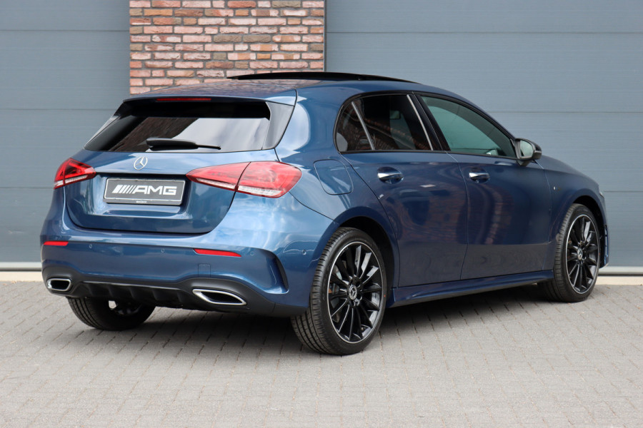 Mercedes-Benz A-Klasse 250 e AMG Line Aut8 | Panoramadak | Memory | Camera | Keyless Go | Multibeam LED | Stoelverwarming | Nightpakket | Advanced Sound System | Zitcomfortpakket |