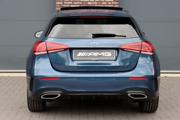 Mercedes-Benz A-Klasse 250 e AMG Line Aut8 | Panoramadak | Memory | Camera | Keyless Go | Multibeam LED | Stoelverwarming | Nightpakket | Advanced Sound System | Zitcomfortpakket |