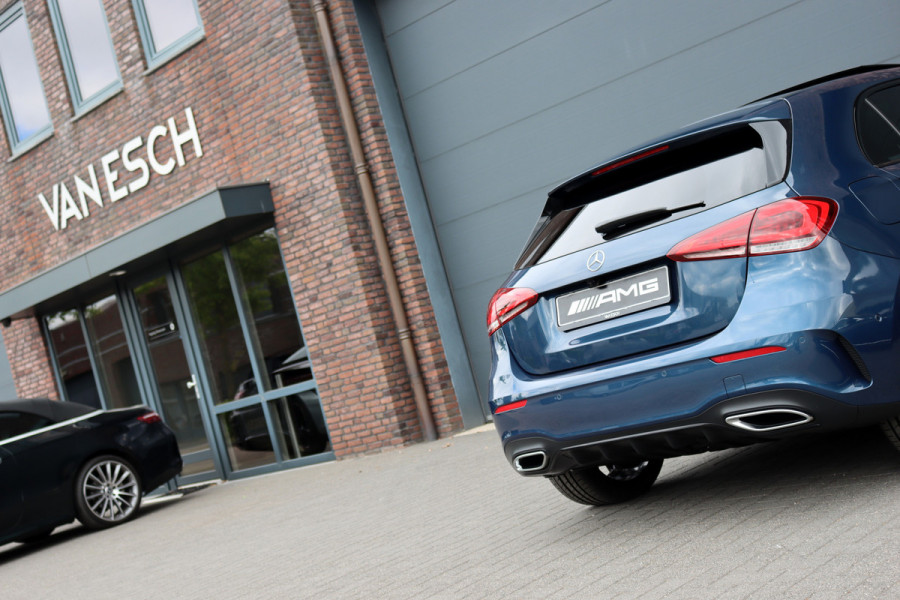 Mercedes-Benz A-Klasse 250 e AMG Line Aut8 | Panoramadak | Memory | Camera | Keyless Go | Multibeam LED | Stoelverwarming | Nightpakket | Advanced Sound System | Zitcomfortpakket |