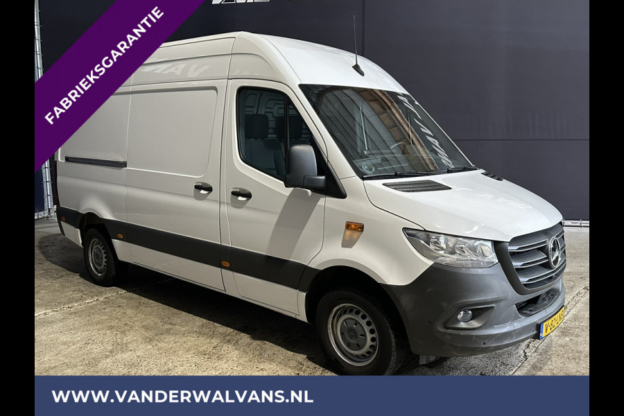 Mercedes-Benz Sprinter 317 CDI 170pk L2H2 Fabrieksgarantie Euro6 Airco | Camera | Navigatie | Apple Carplay | Cruisecontrol | Chauffeursstoel Android Auto, Stoelverwarming, Parkeersensoren, Bijrijdersbank