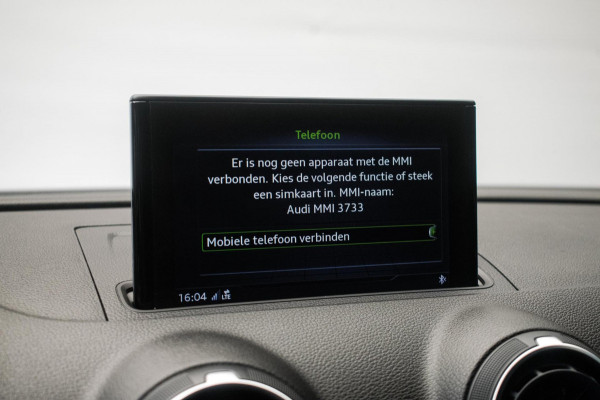 Audi A3 Sportback 35 TFSI 150PK Automaat Black Edition ORG NL [ Bi-Xenon 18 Inch S Line Velgen Climate Control Parkeersensoren ]