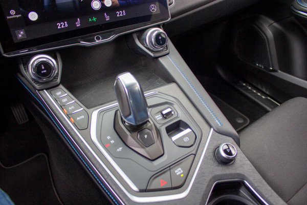 Lynk & Co 01 1.5 261PK Plugin Hybrid | Prijs rijklaar incl. 12 mnd garantie | Navi Panodak Ledverlichting Keyless ACC Blindspot