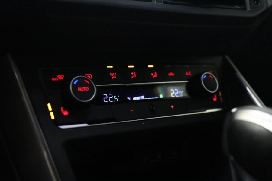 Volkswagen Polo 2.0 TSI GTI Pano/STOELV/CARPLAY/ACC/VOL