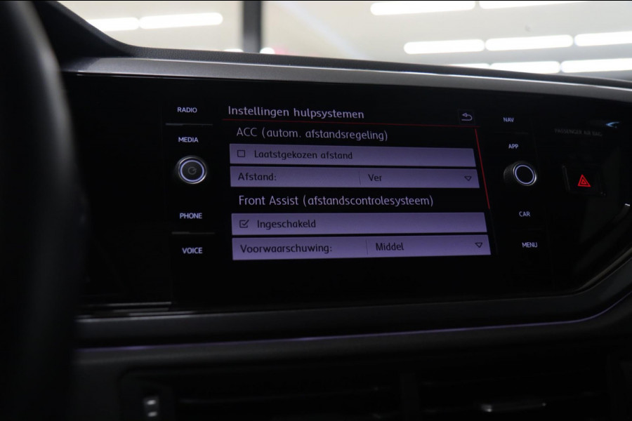 Volkswagen Polo 2.0 TSI GTI Pano/STOELV/CARPLAY/ACC/VOL