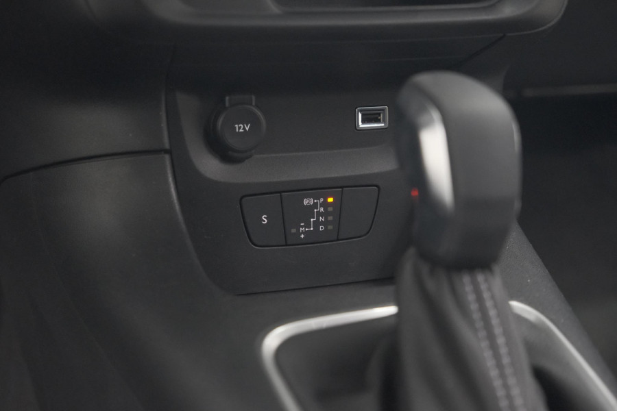 Citroën C3 PureTech 110 Max | Camera | Navigatie | Keyless Start | Parkeersensoren