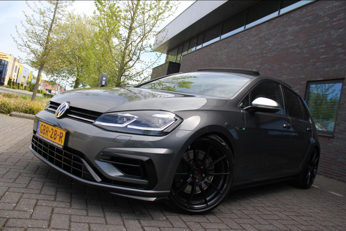 Volkswagen Golf 2.0 TSI 4Motion R