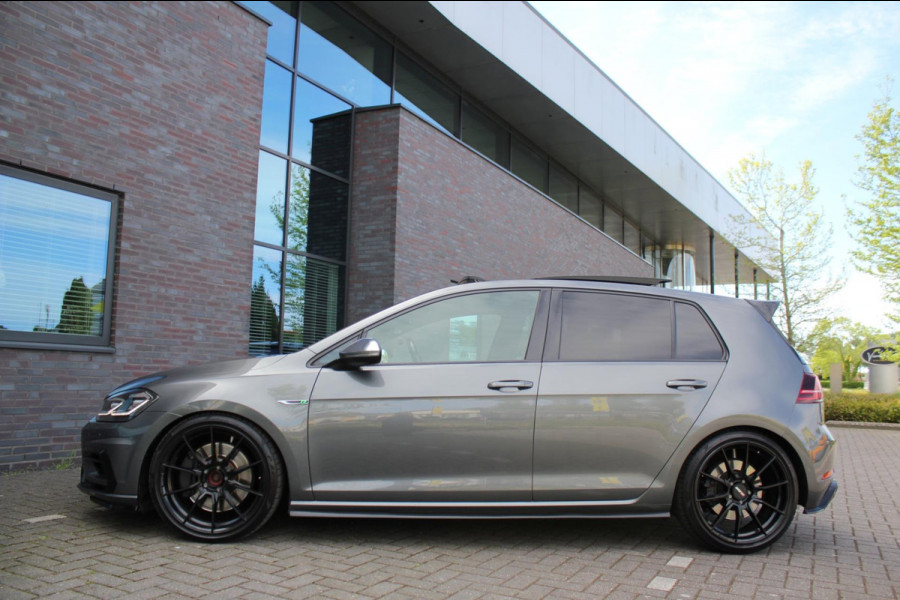 Volkswagen Golf 2.0 TSI 4Motion R