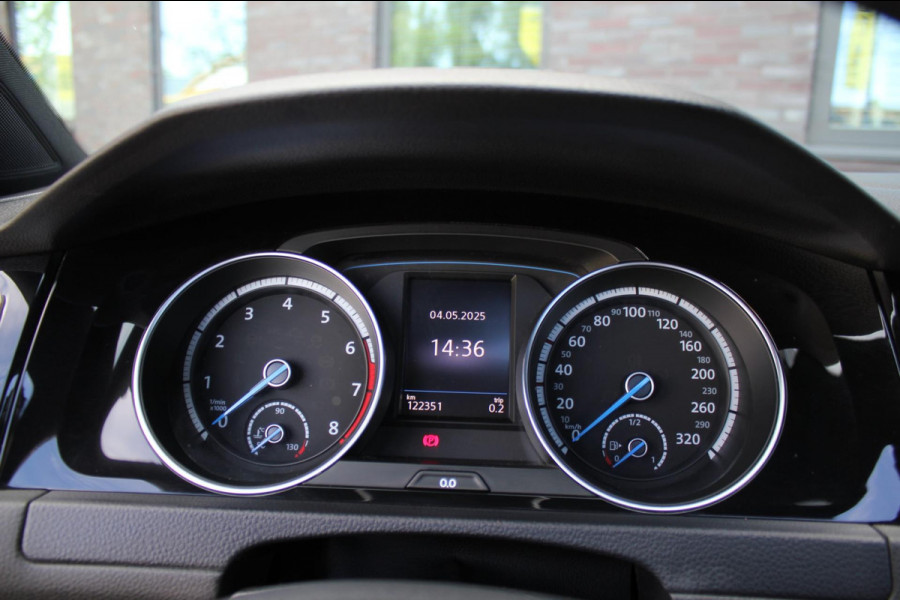 Volkswagen Golf 2.0 TSI 4Motion R