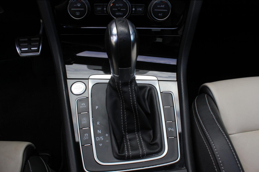 Volkswagen Golf 2.0 TSI 4Motion R