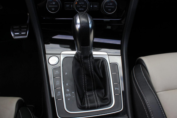 Volkswagen Golf 2.0 TSI 4Motion R