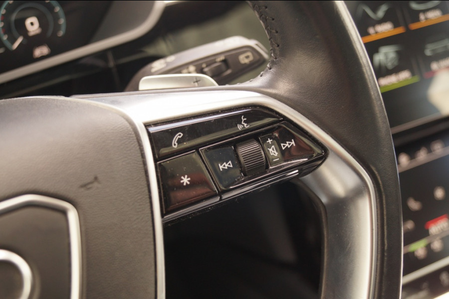 Audi e-tron e-tron 50 71kWh Launch Edition Plus -LEER-PANO-NAVI-ECC-