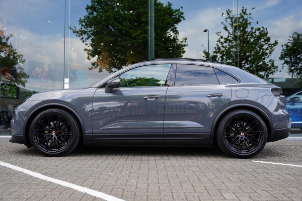 Porsche Macan 4 Voll. Beige 22 Inch Luchtvering Bijrijderdisplay