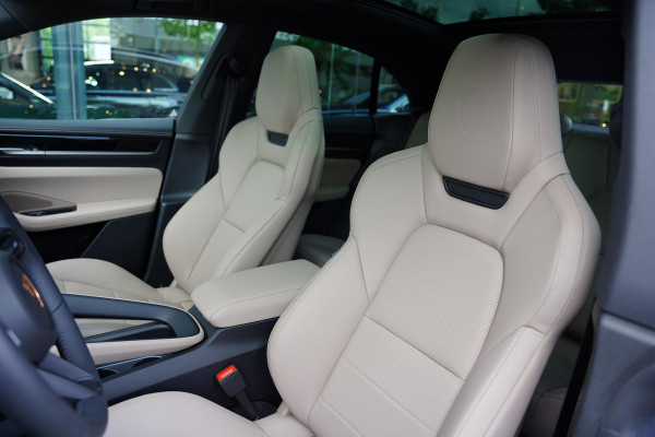 Porsche Macan 4 Voll. Beige 22 Inch Luchtvering Bijrijderdisplay